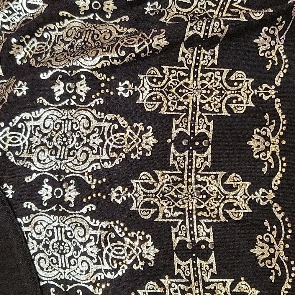 B.L.E.U. Blouse - Picture 11 of 12